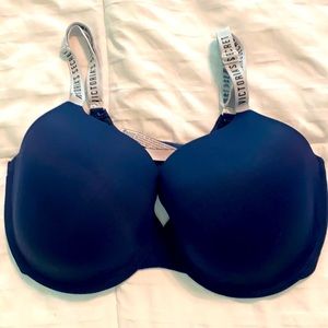 Navy blue 38ddd vs bra